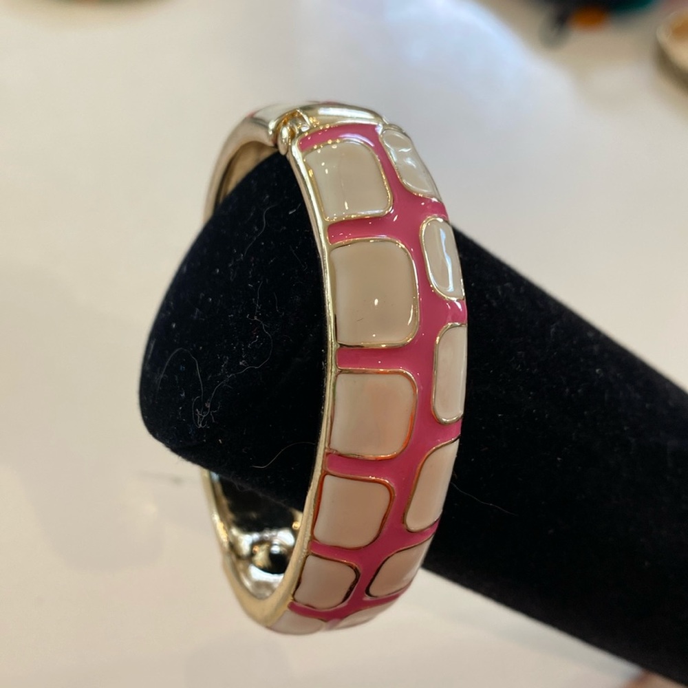 Fornash Cuff Bracelet - pink‎ and white